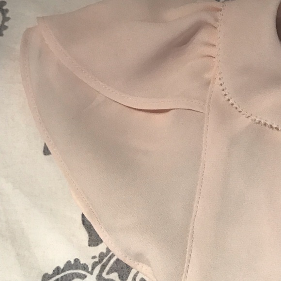 Loft flutter sleeve top - Picture 4 of 4